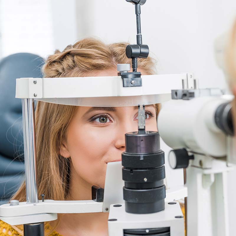 comprehensive eye exam sq